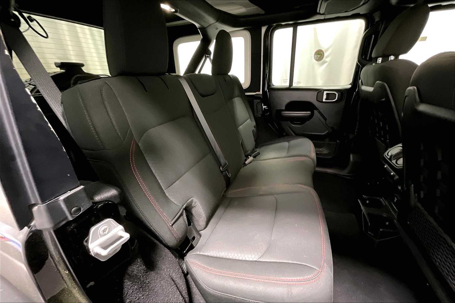 2021 Jeep Wrangler Unlimited Rubicon - Photo 16