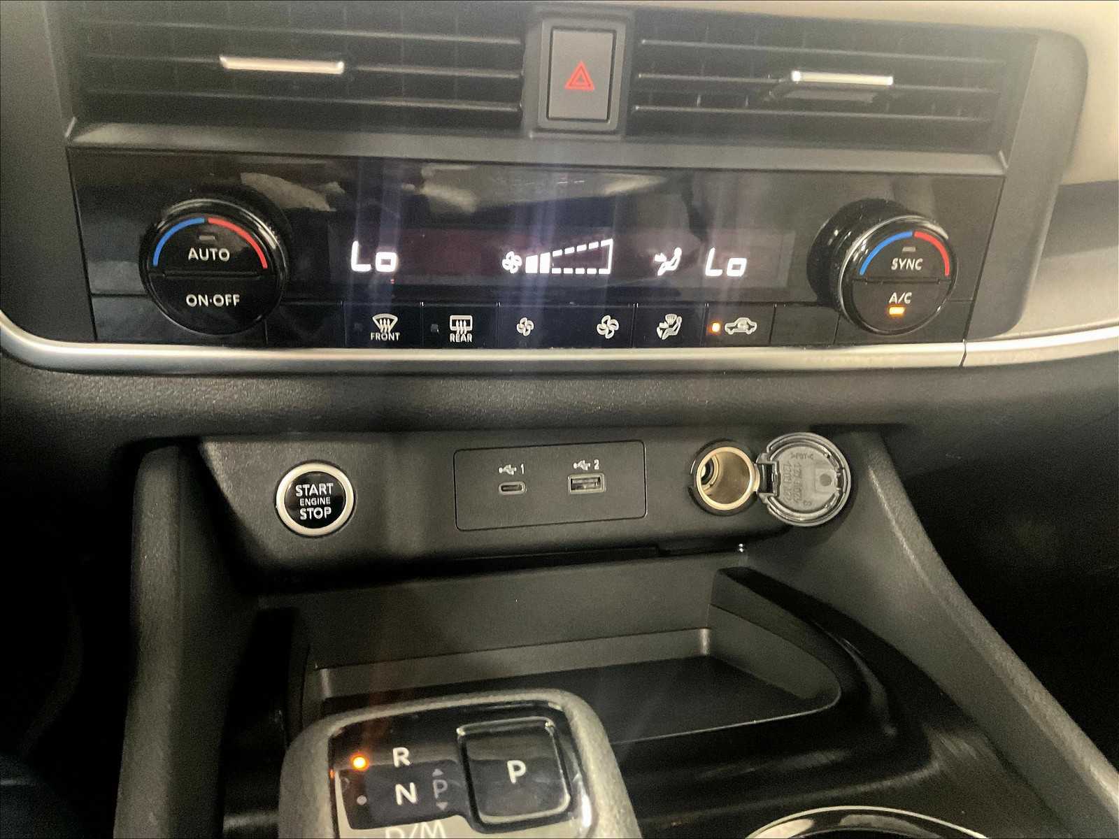2023 Nissan Rogue SV - Photo 25