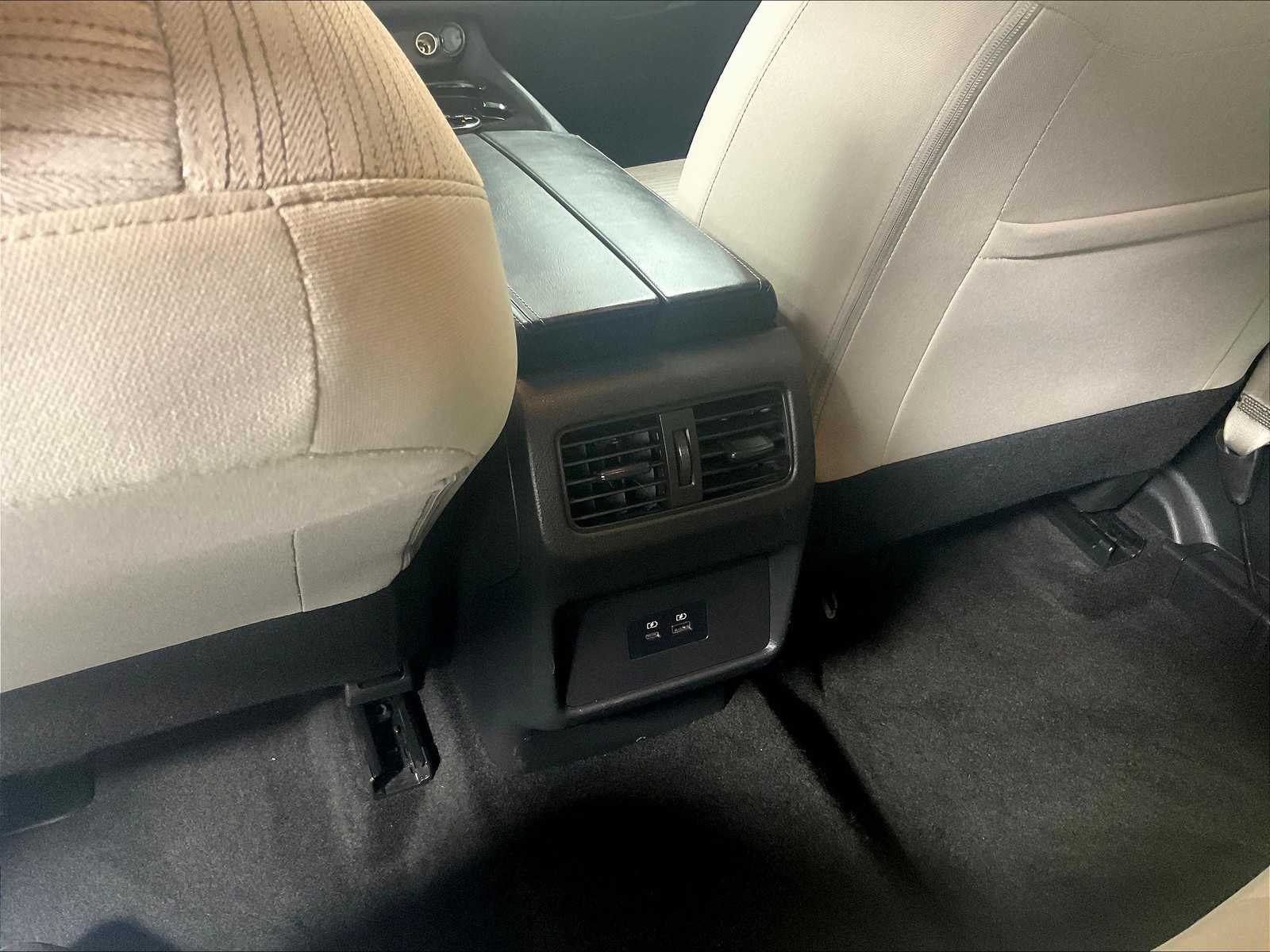 2023 Nissan Rogue SV - Photo 27