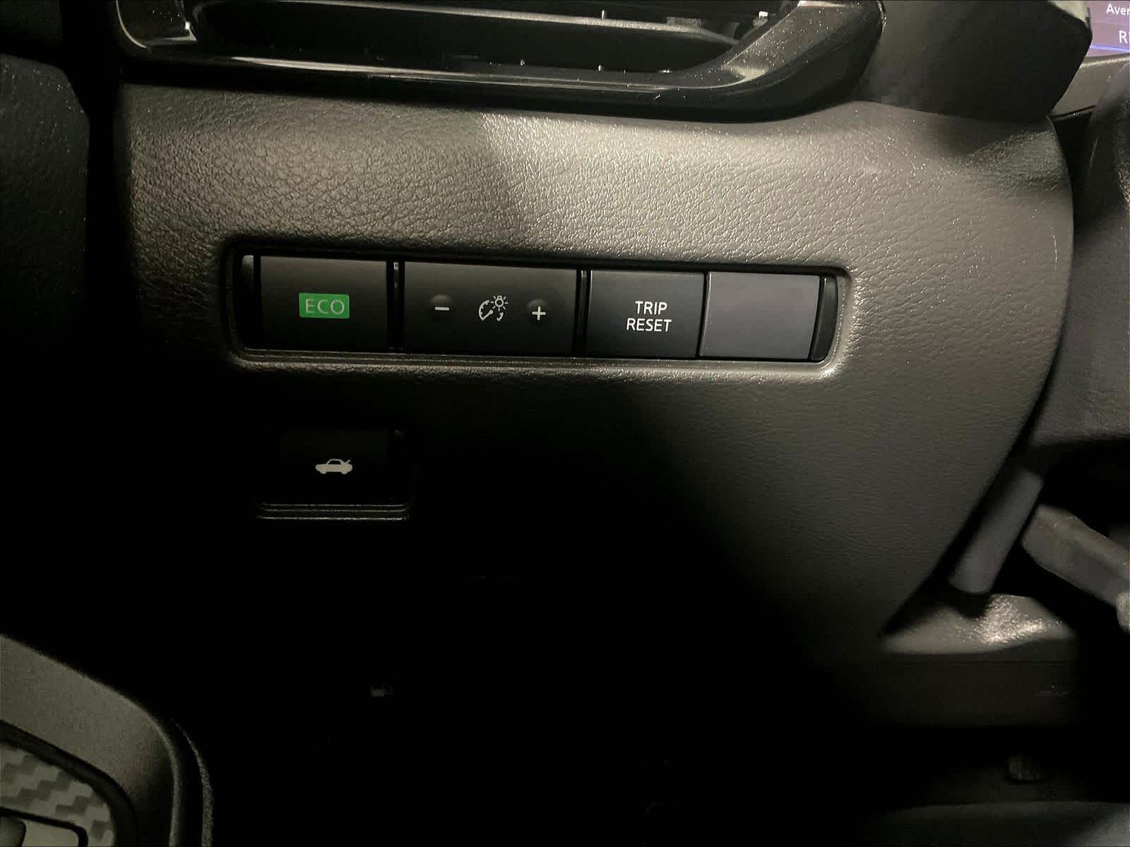 2024 Nissan Sentra SV - Photo 25