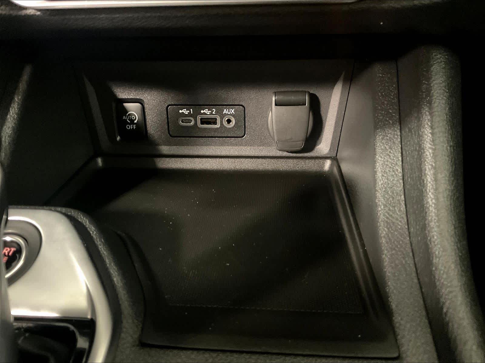 2024 Nissan Sentra SV - Photo 26