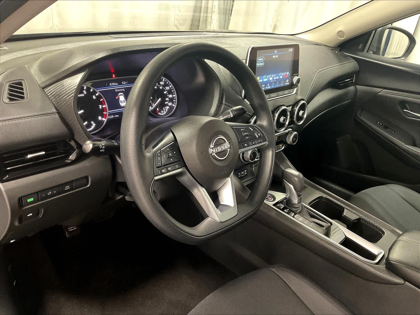 2024 Nissan Sentra SV - Photo 8