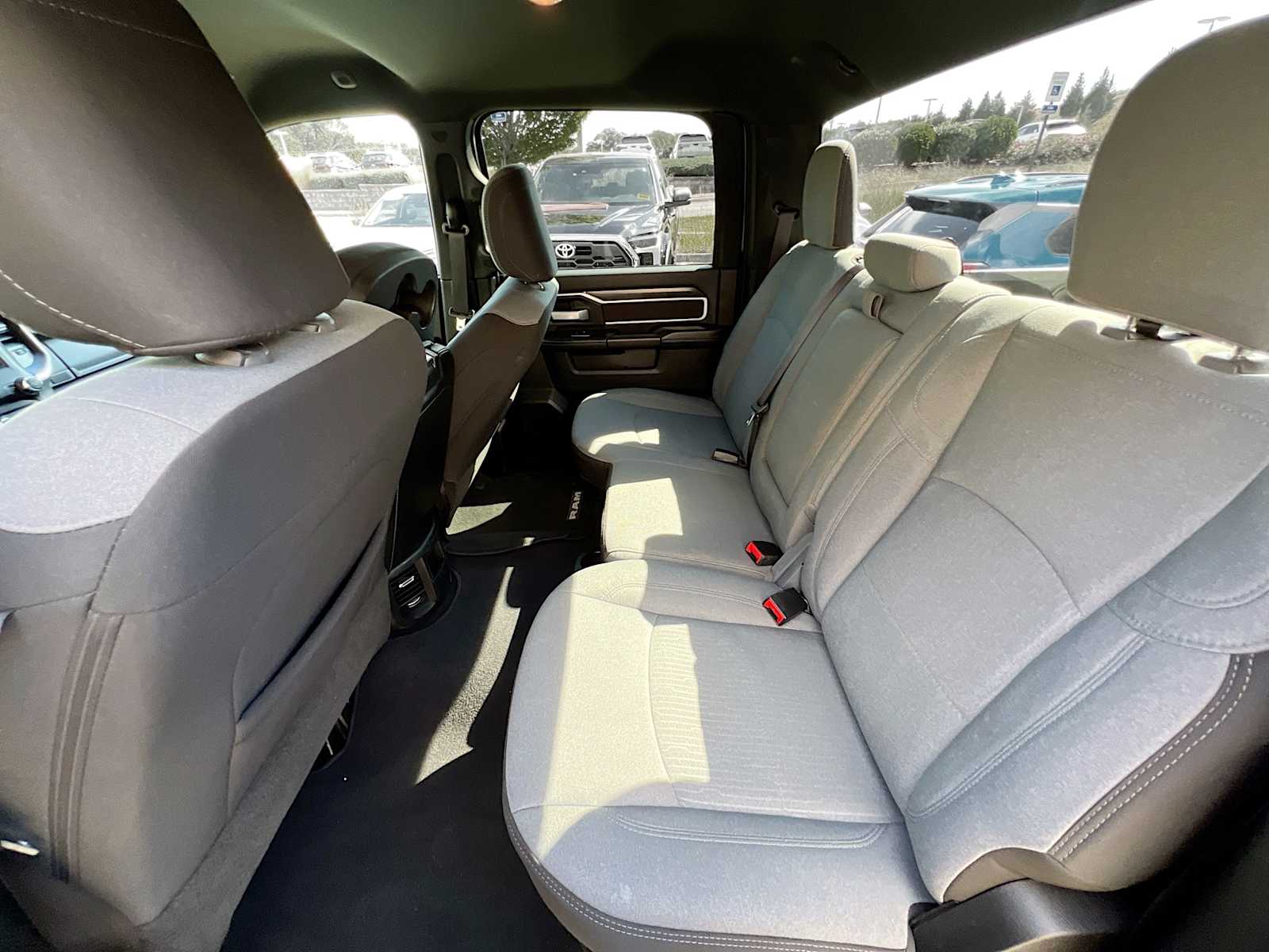 2024 Ram 3500 Big Horn - Photo 24