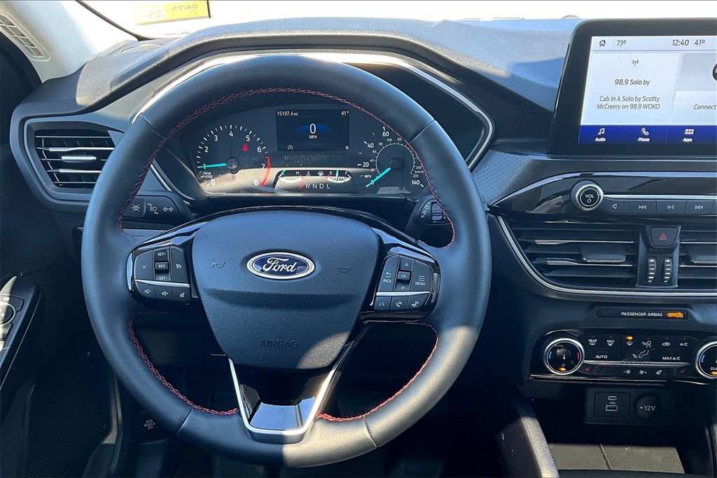 2022 Ford Escape SEL - Photo 17