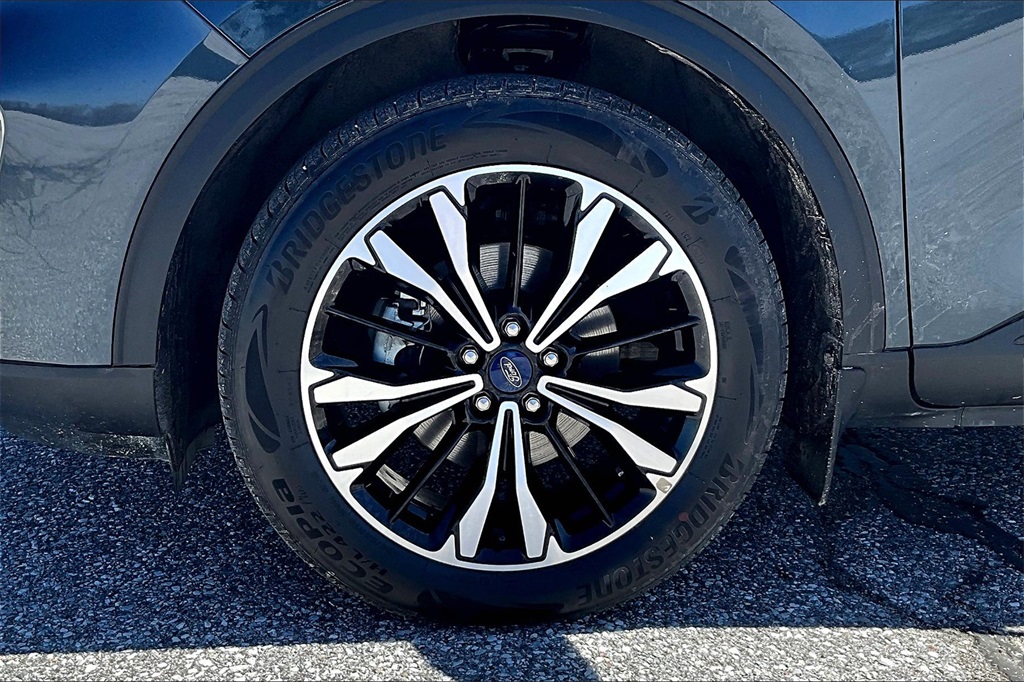 2022 Ford Escape SEL - Photo 7