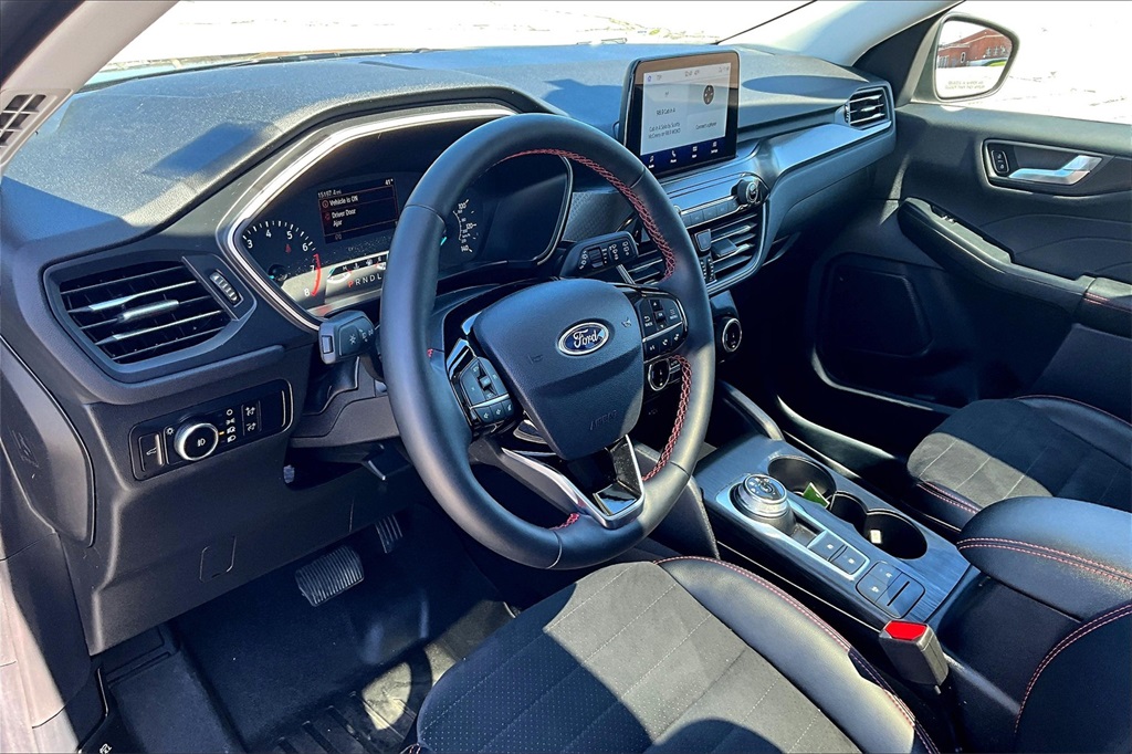 2022 Ford Escape SEL - Photo 8