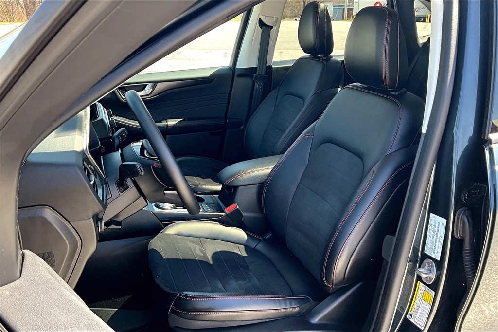 2022 Ford Escape SEL - Photo 10