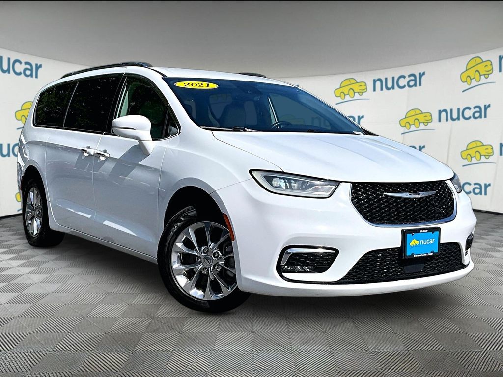 2021 Chrysler Pacifica Touring L