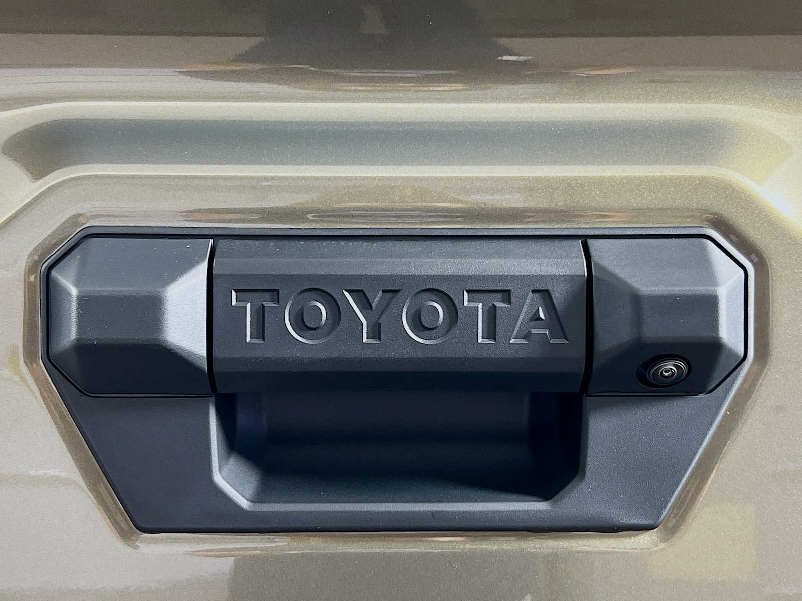2025 Toyota Tacoma TRD Off Road - Photo 17
