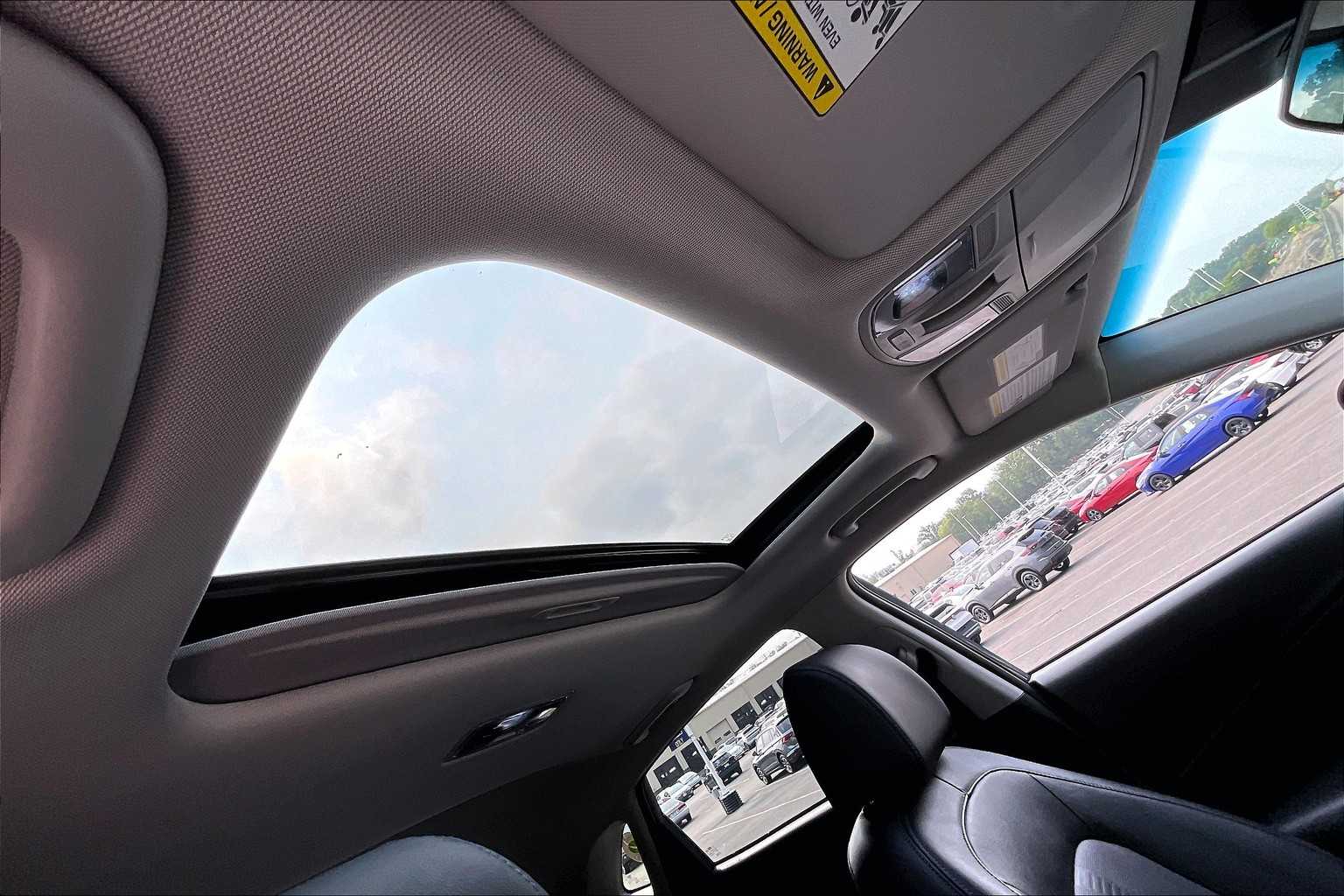2023 Hyundai Kona Electric Limited - Photo 22