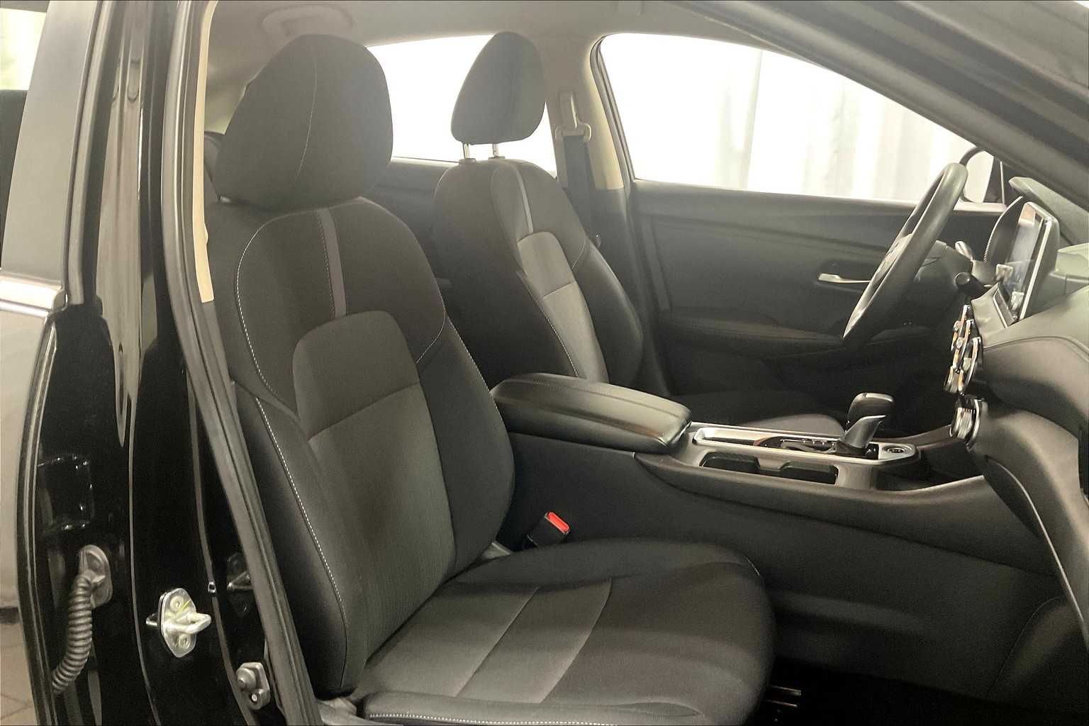 2024 Nissan Sentra SV - Photo 11