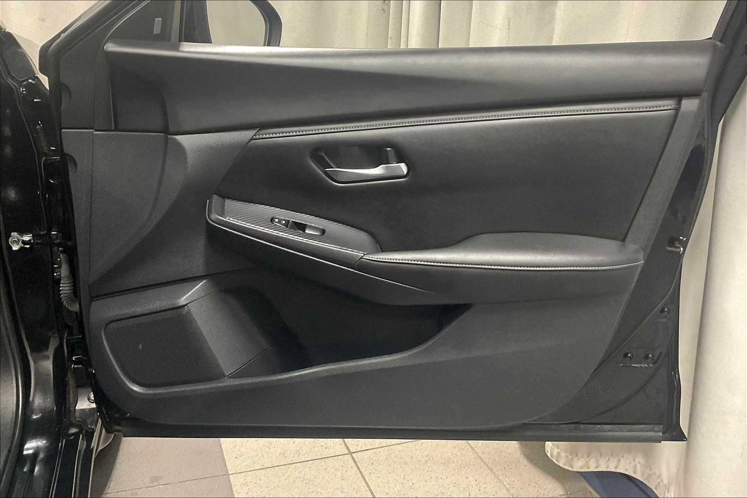 2024 Nissan Sentra SV - Photo 12