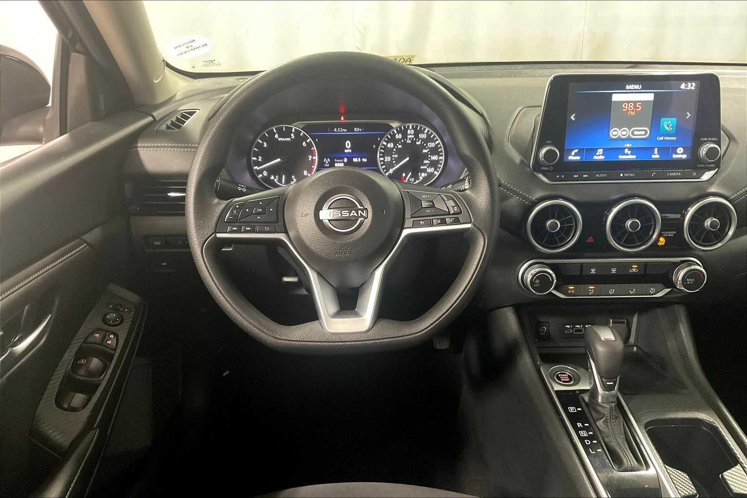 2024 Nissan Sentra SV - Photo 17