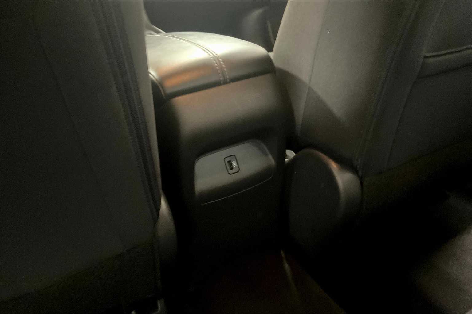 2024 Nissan Sentra SV - Photo 27