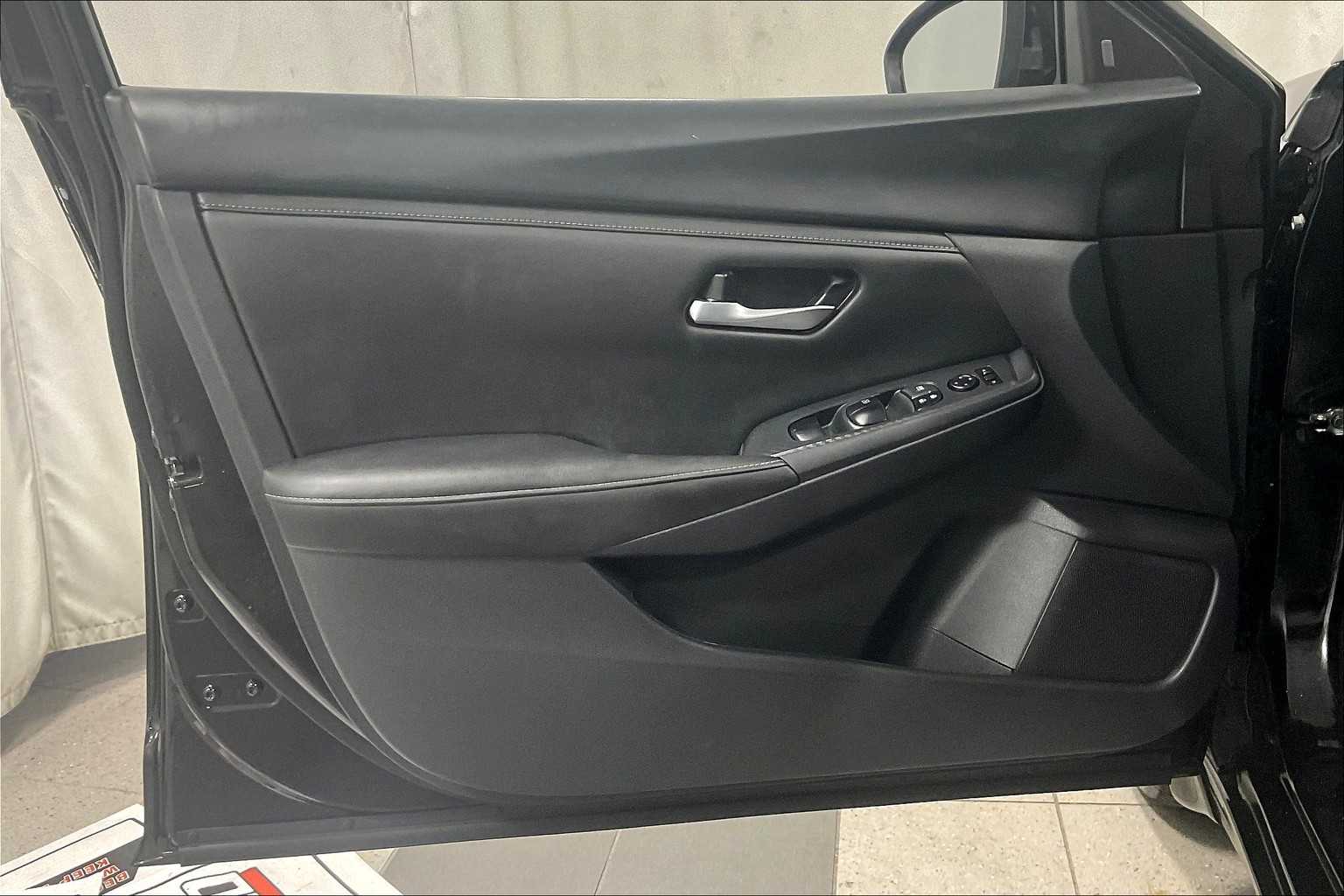 2024 Nissan Sentra SV - Photo 9