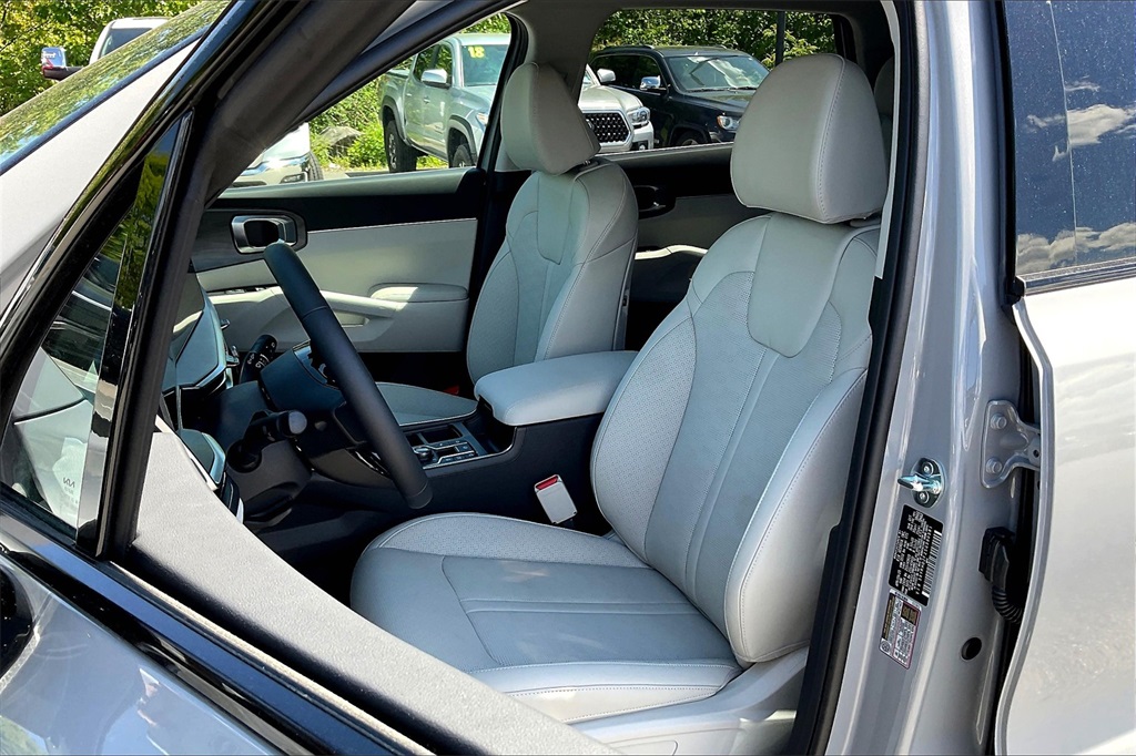 2025 Kia Sorento X-Line EX - Photo 11