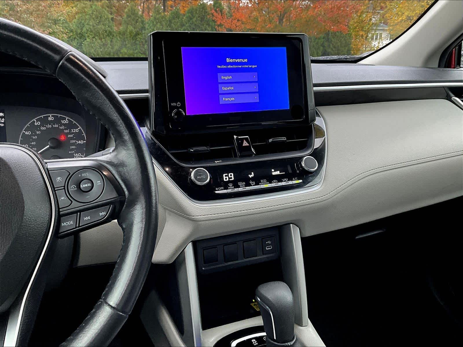 2023 Toyota Corolla Cross LE - Photo 18