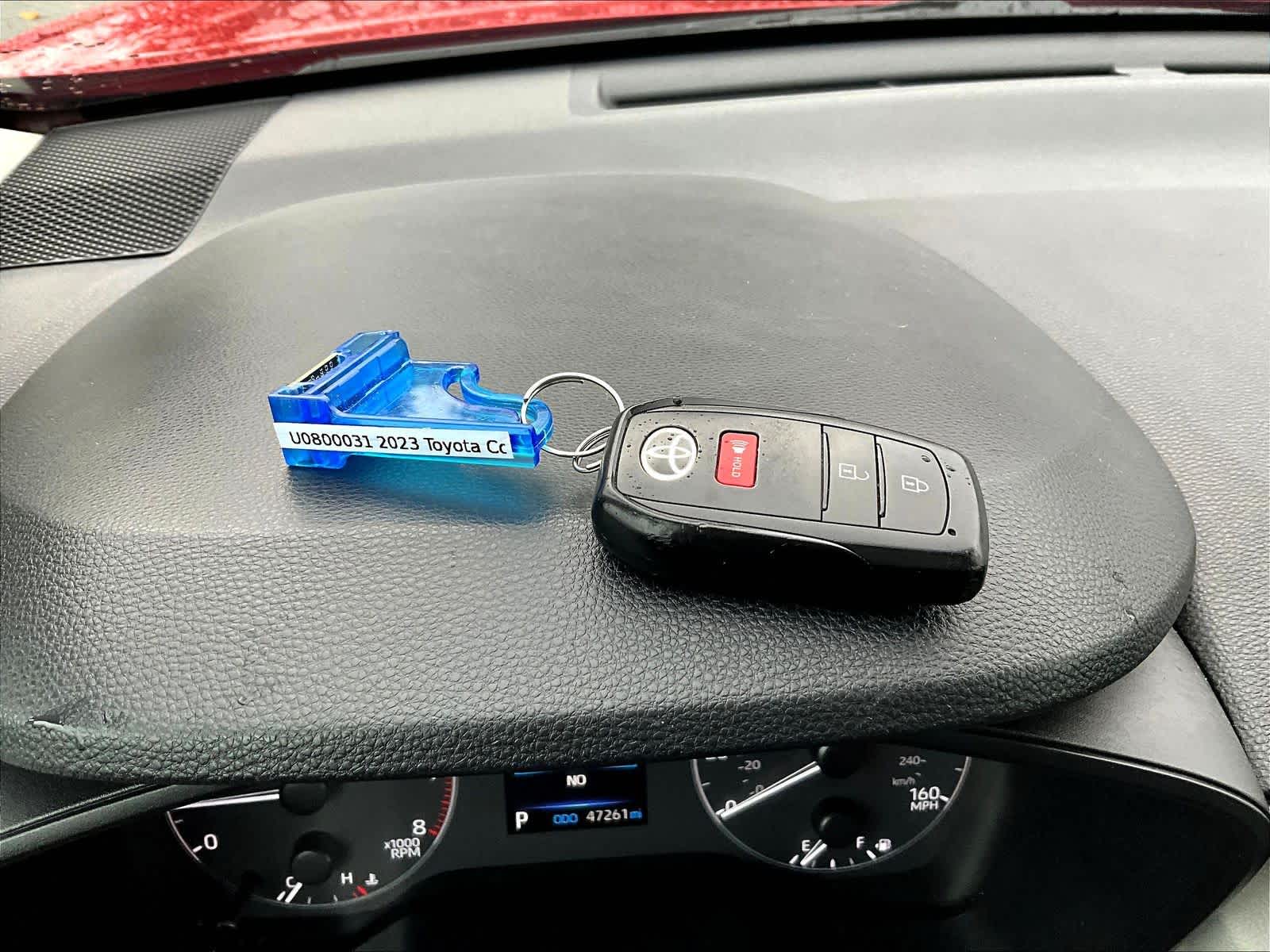 2023 Toyota Corolla Cross LE - Photo 31