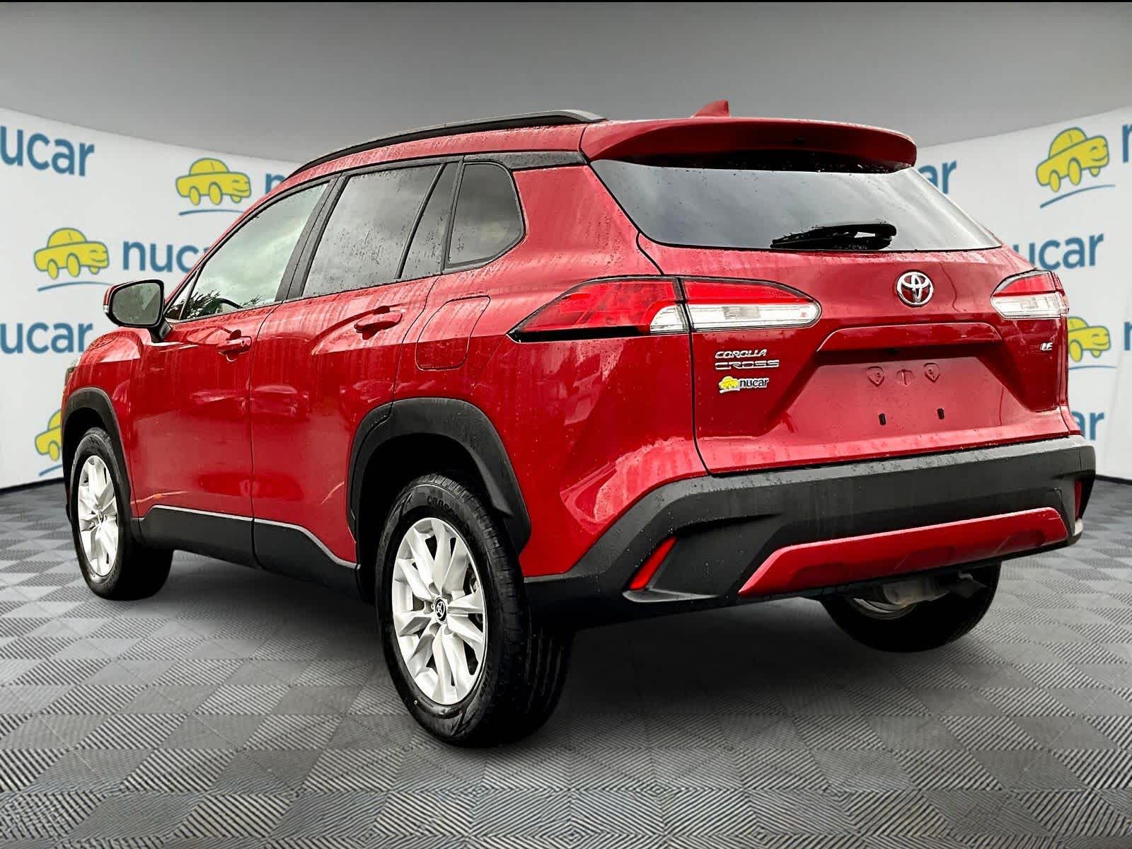 2023 Toyota Corolla Cross LE - Photo 4