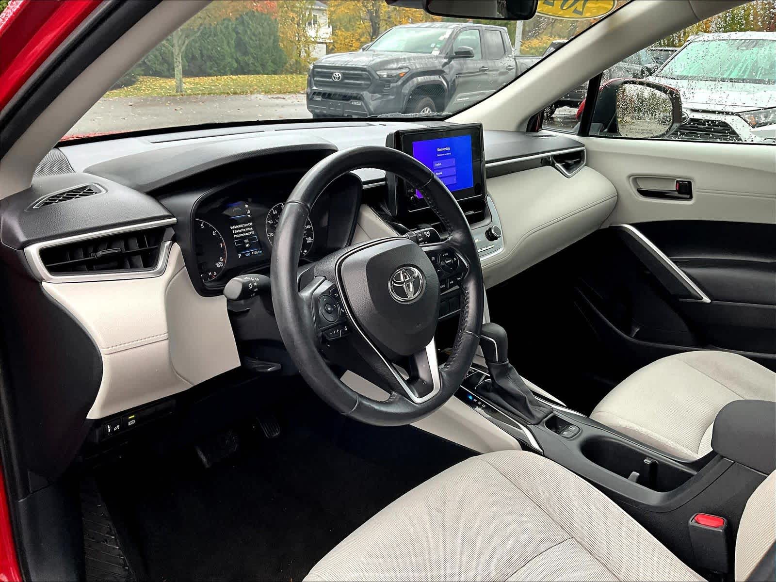 2023 Toyota Corolla Cross LE - Photo 8