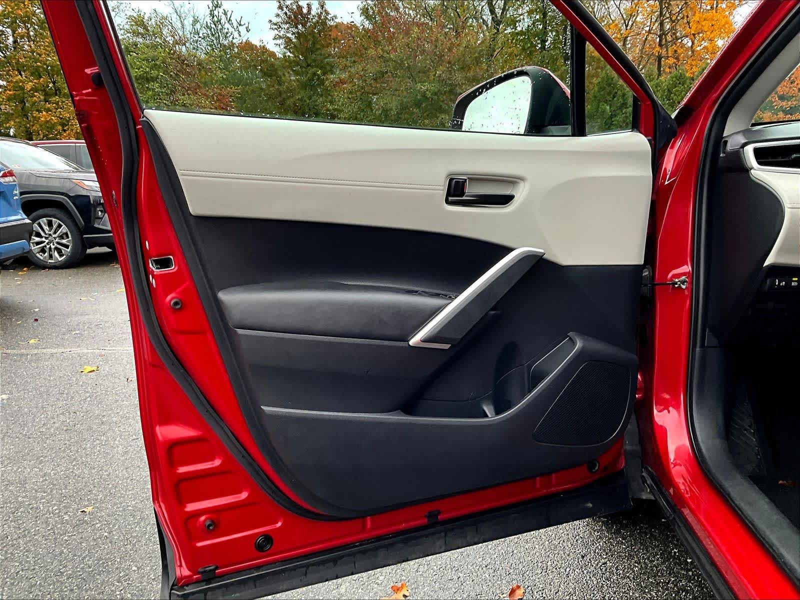 2023 Toyota Corolla Cross LE - Photo 9