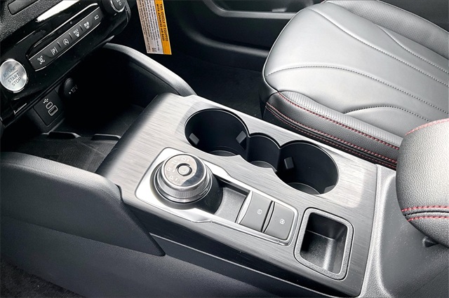 2025 Ford Escape ST-Line Elite - Photo 9