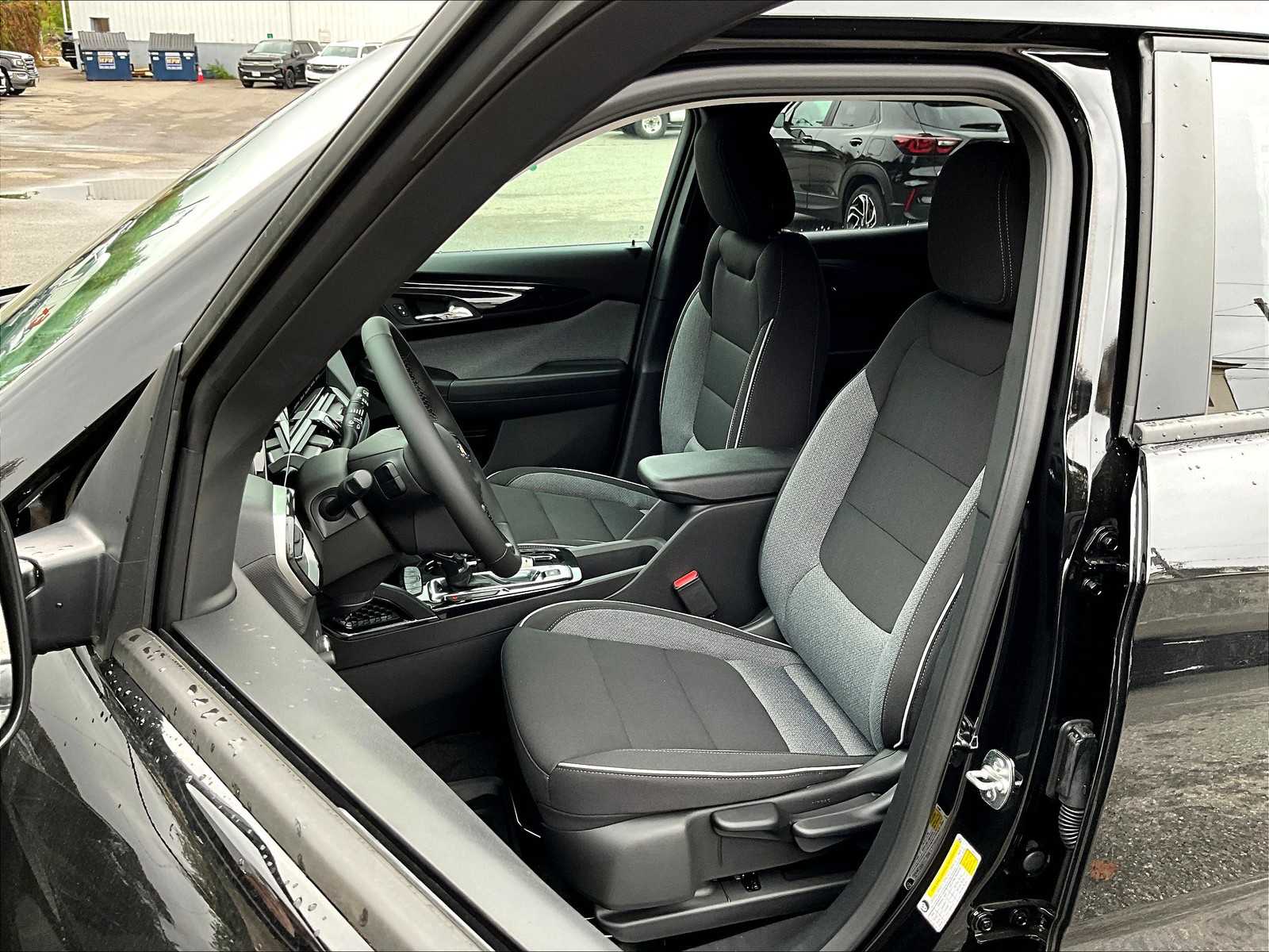 2026 Chevrolet TrailBlazer LT - Photo 11