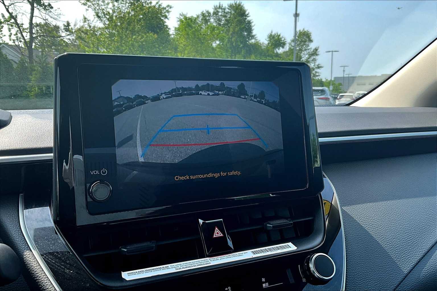 2024 Toyota Corolla LE - Photo 19