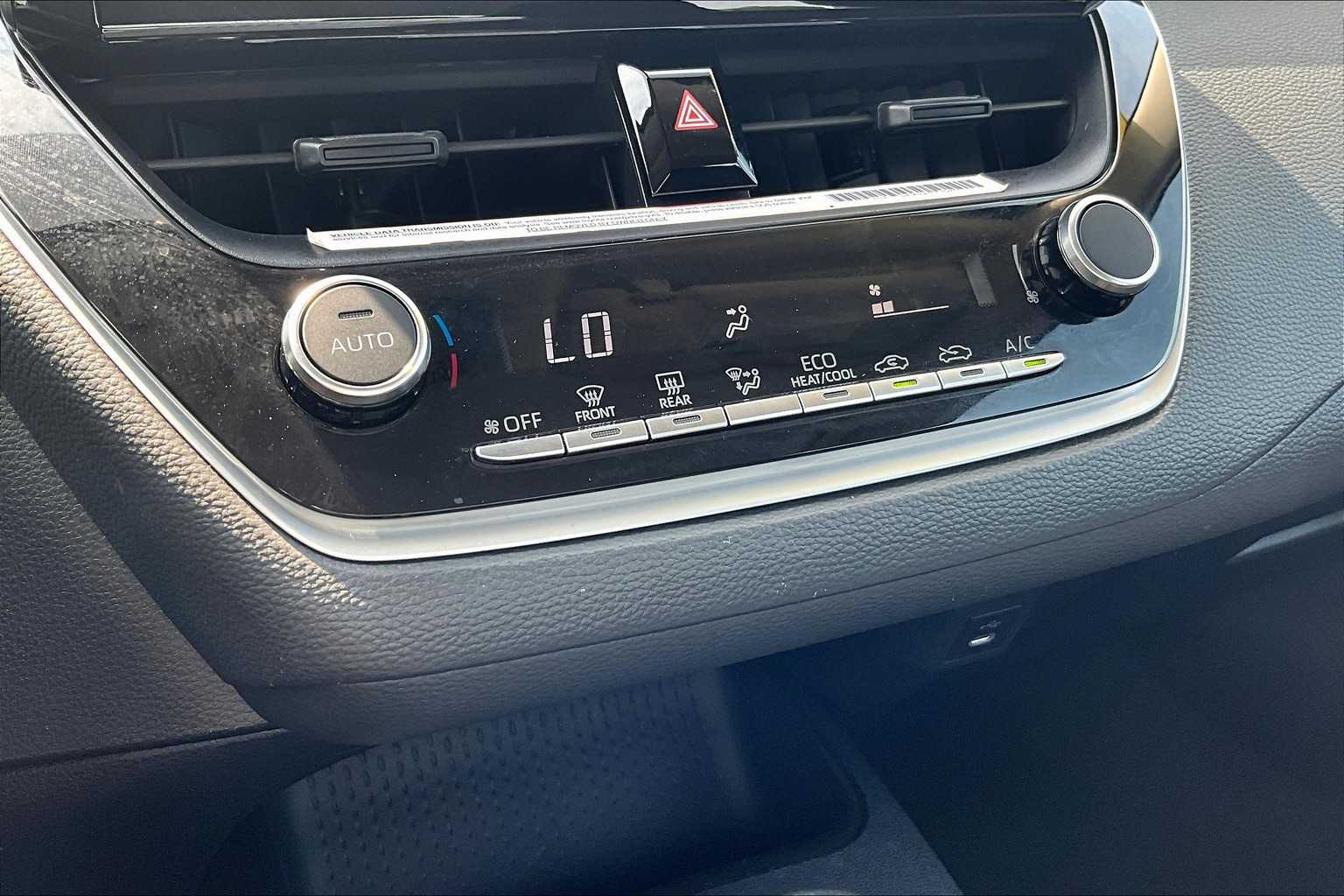 2024 Toyota Corolla LE - Photo 26