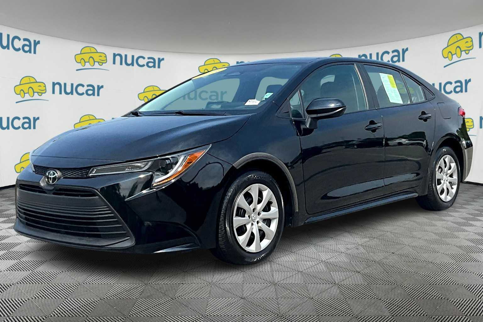2024 Toyota Corolla LE - Photo 3