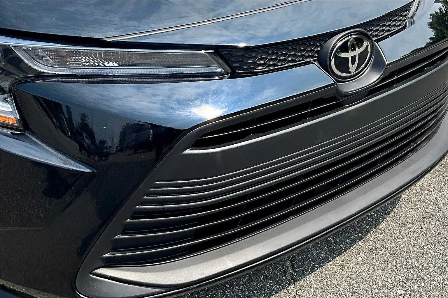 2024 Toyota Corolla LE - Photo 32