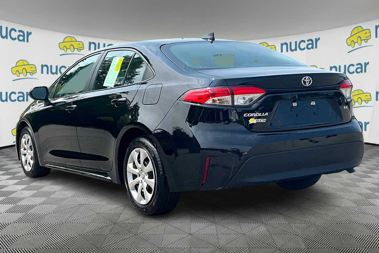 2024 Toyota Corolla LE - Photo 4