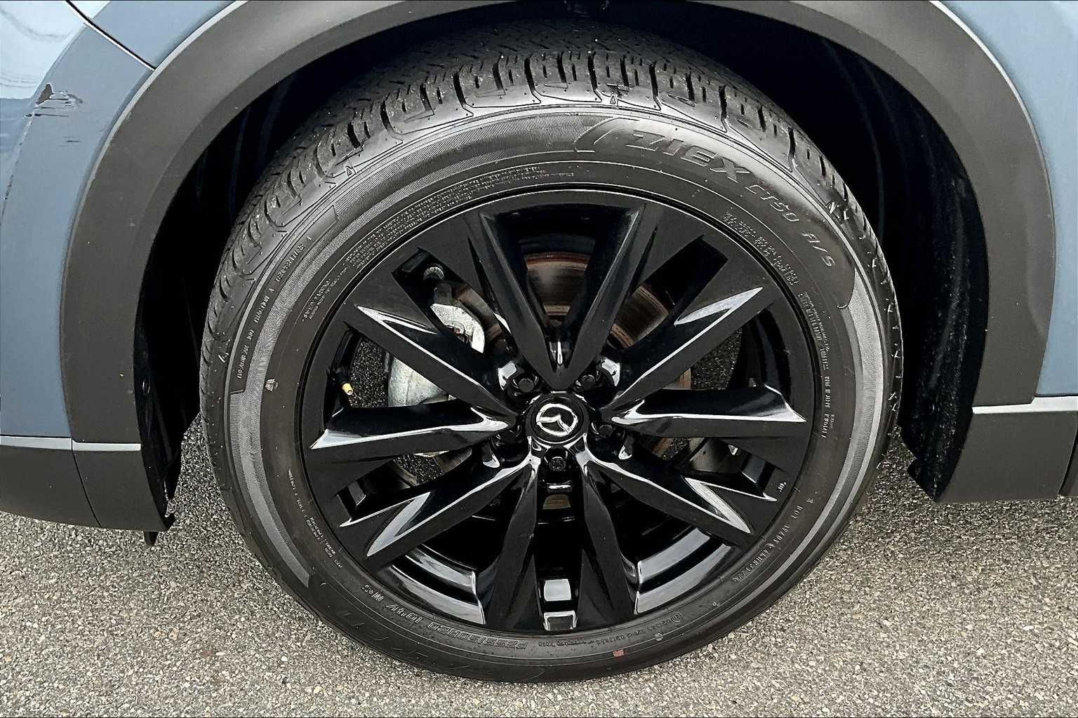 2023 Mazda CX-9 Carbon Edition - Photo 7