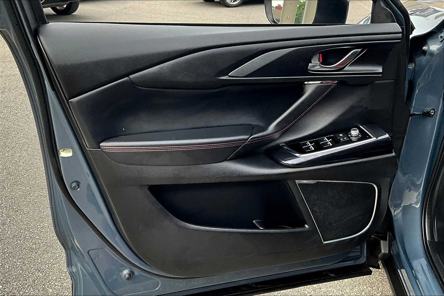 2023 Mazda CX-9 Carbon Edition - Photo 9