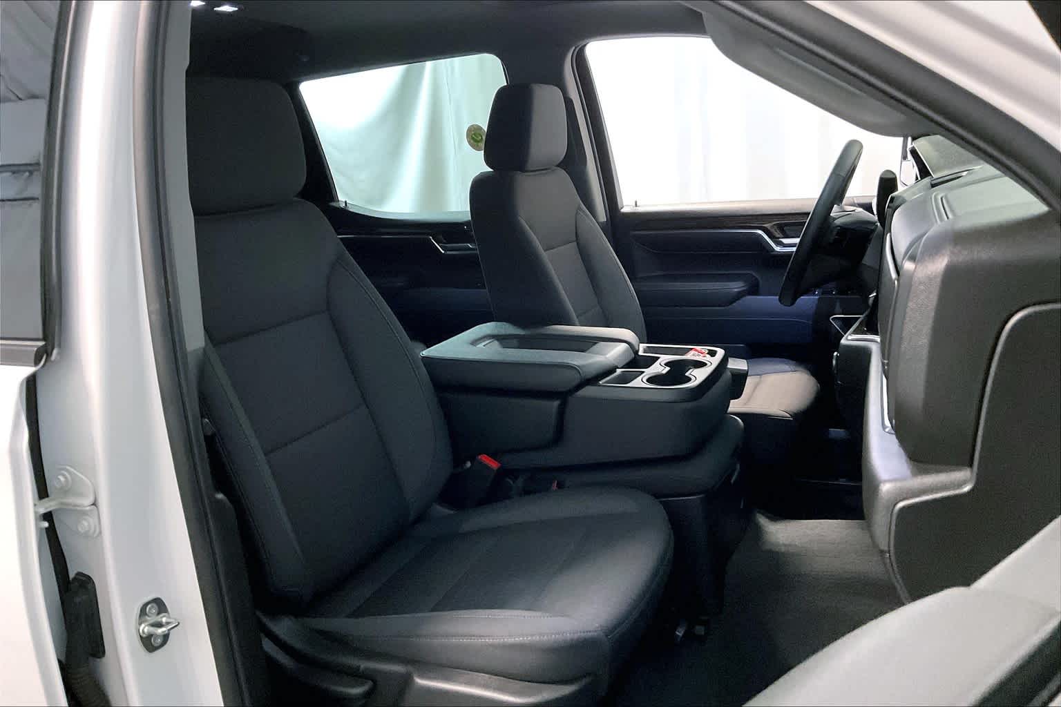 2024 GMC Sierra 1500 Elevation - Photo 11