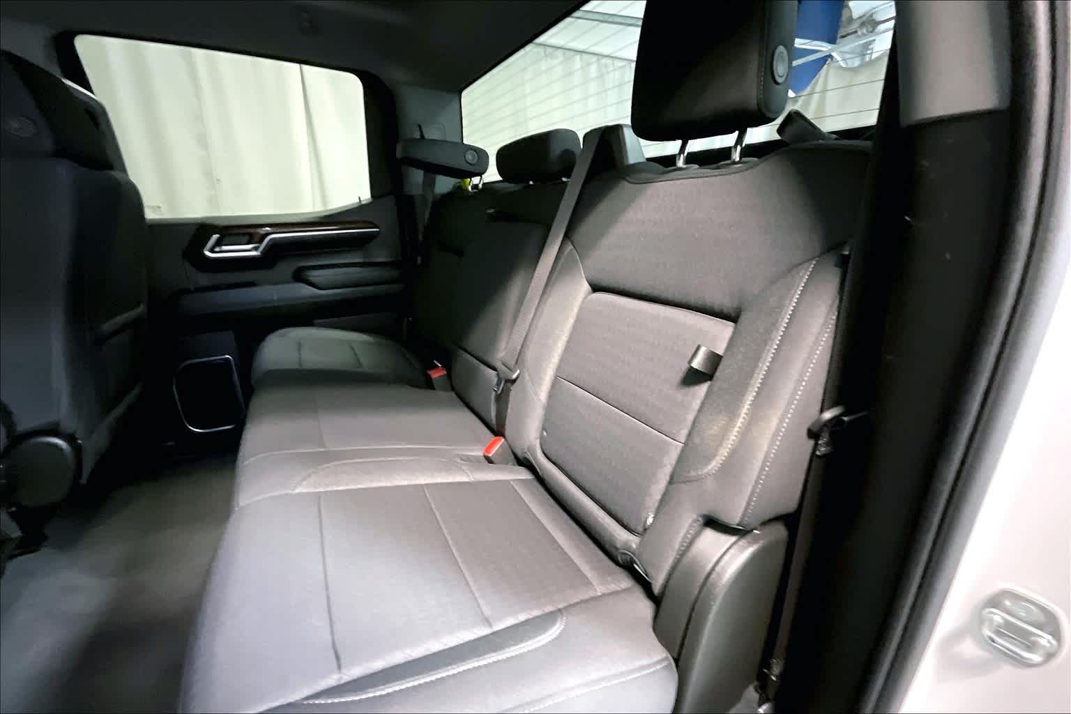 2024 GMC Sierra 1500 Elevation - Photo 15
