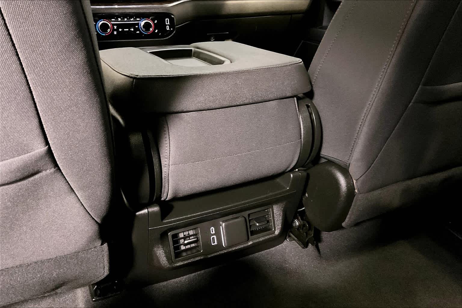 2024 GMC Sierra 1500 Elevation - Photo 27