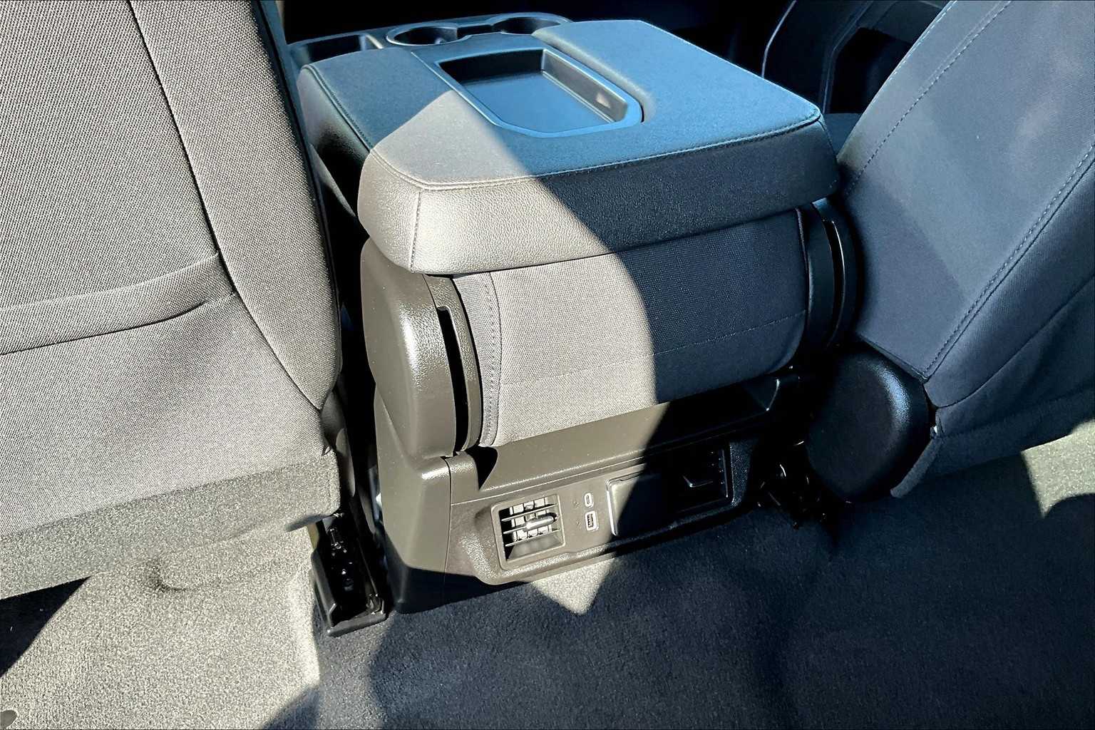 2024 GMC Sierra 1500 Elevation - Photo 52