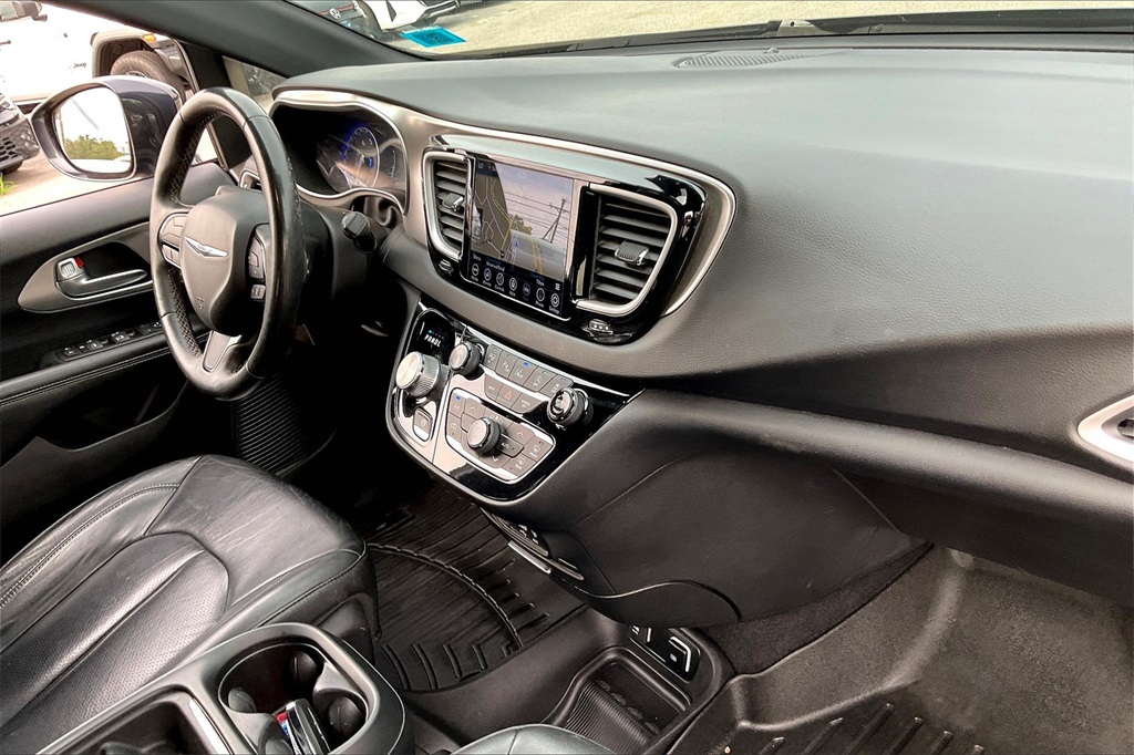 2020 Chrysler Pacifica Launch Edition - Photo 13