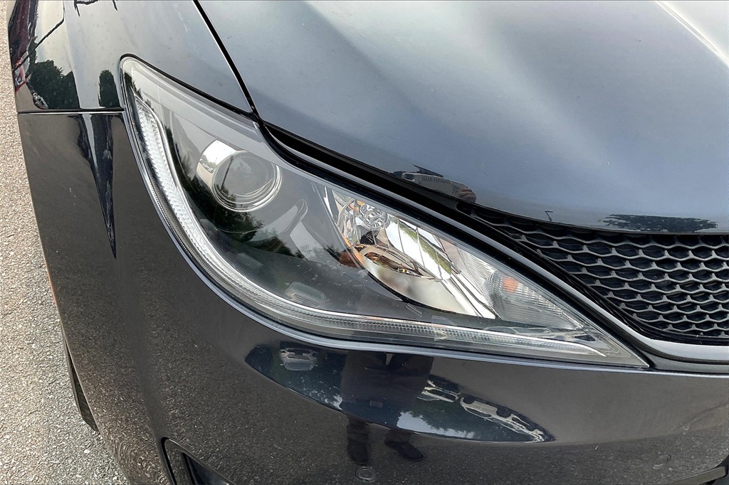 2020 Chrysler Pacifica Launch Edition - Photo 30