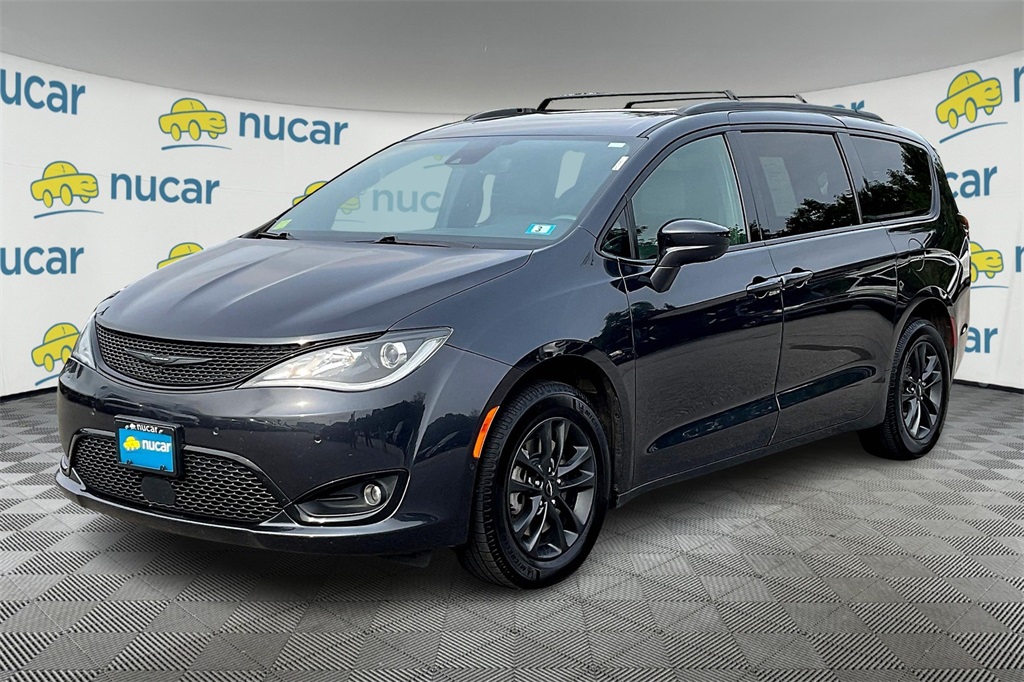 2020 Chrysler Pacifica Launch Edition - Photo 3