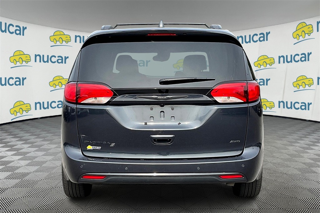 2020 Chrysler Pacifica Launch Edition - Photo 5