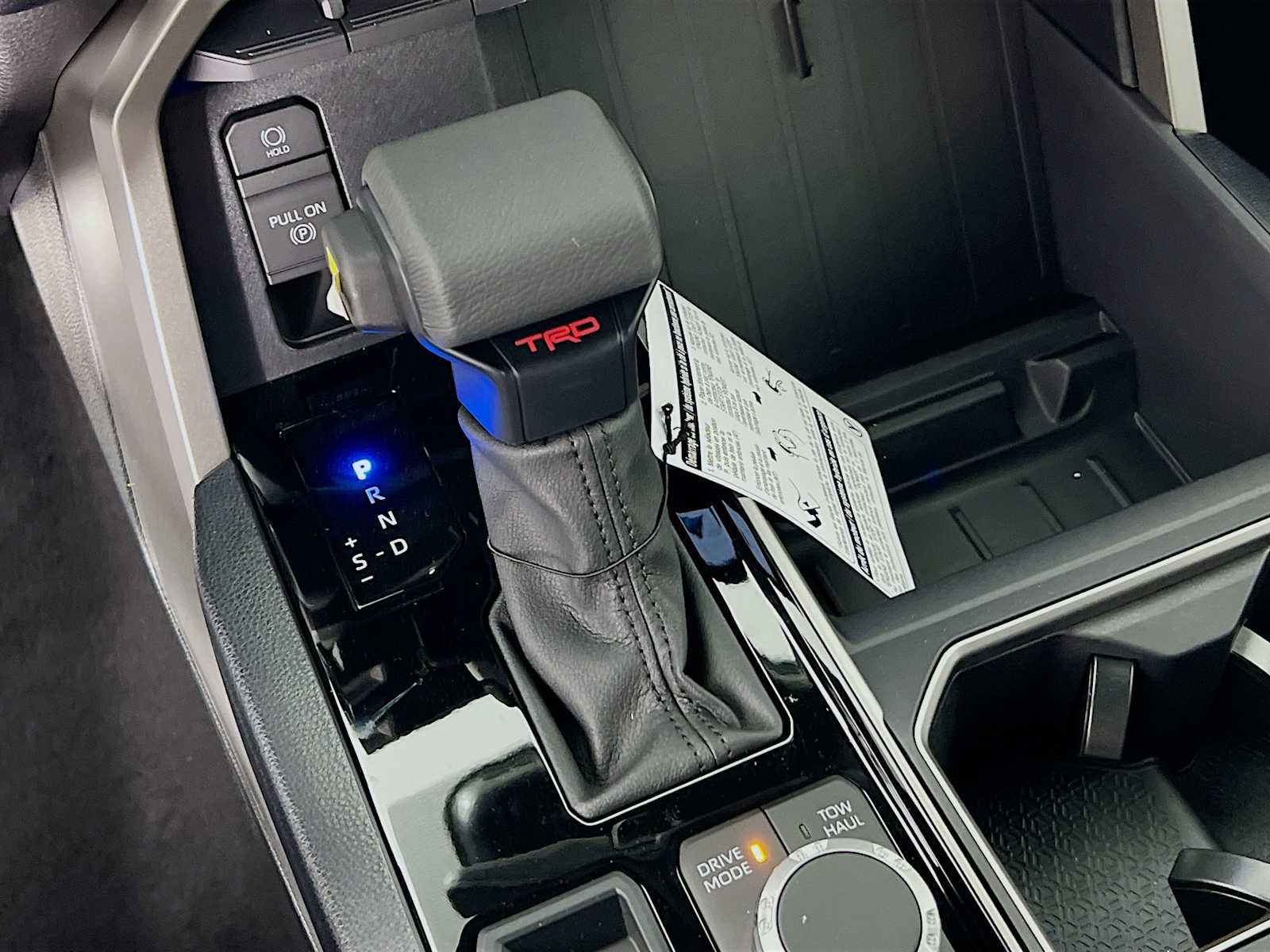 2025 Toyota Tundra SR5 - Photo 11