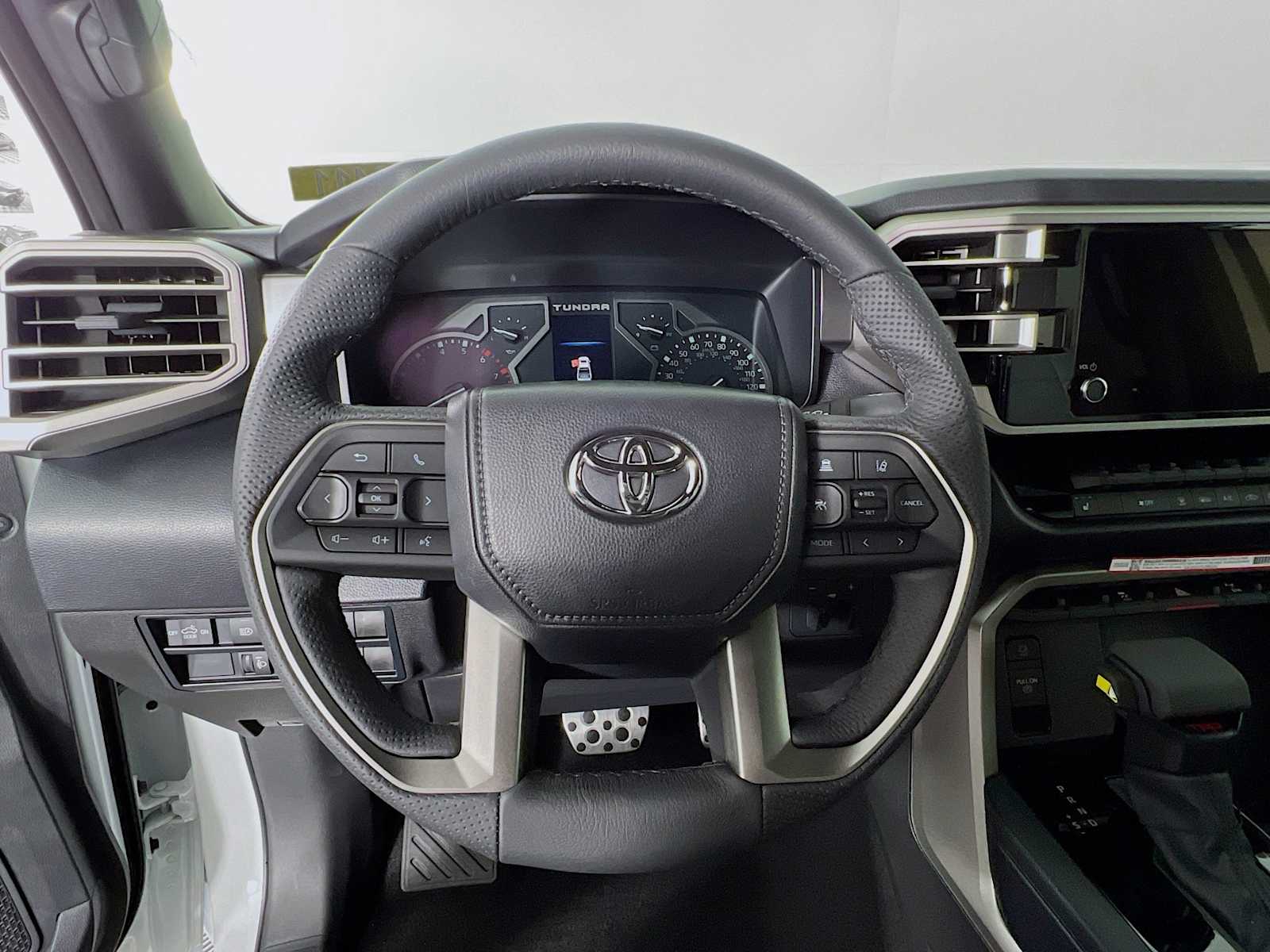 2025 Toyota Tundra SR5 - Photo 7
