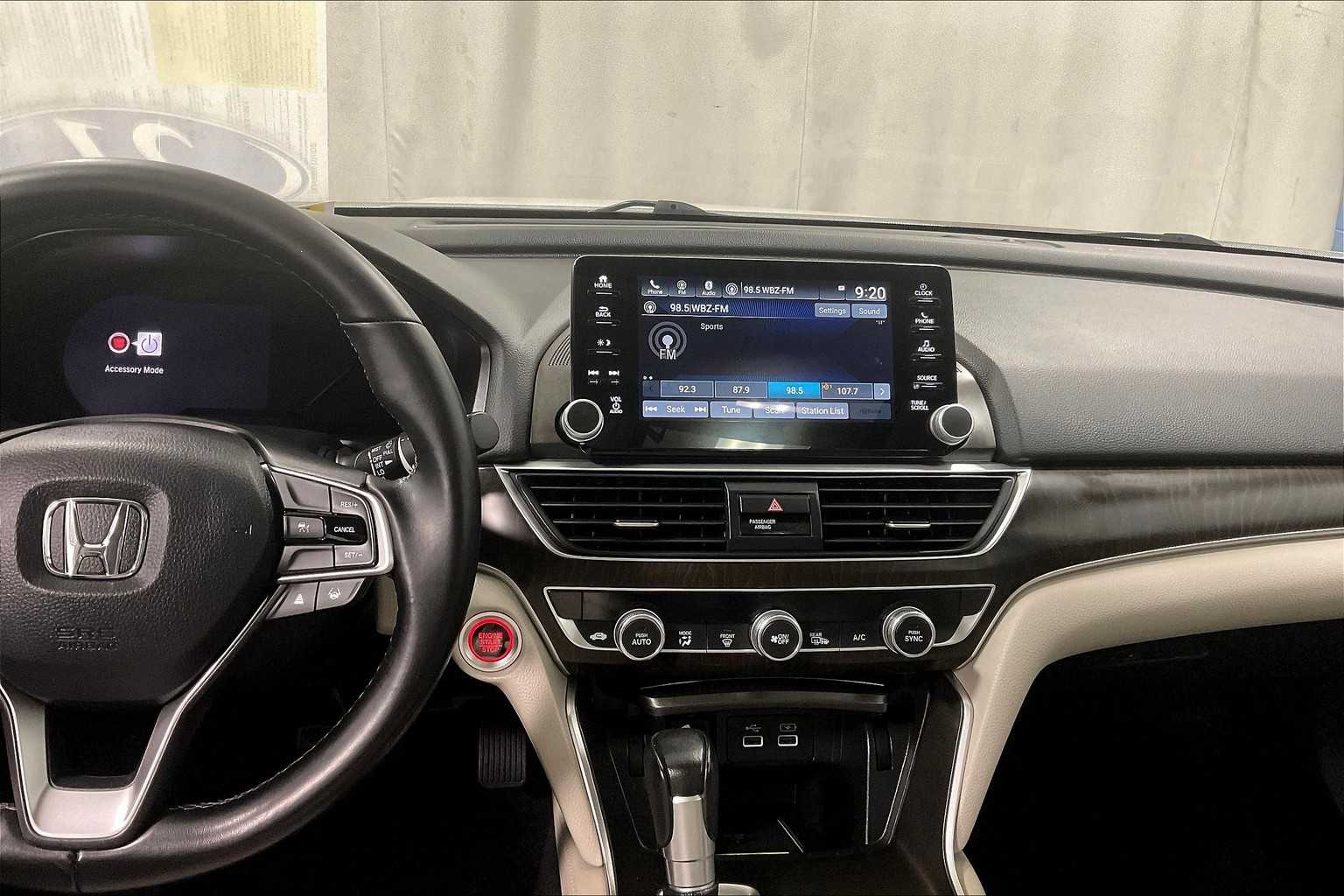 2021 Honda Accord EX-L - Photo 18