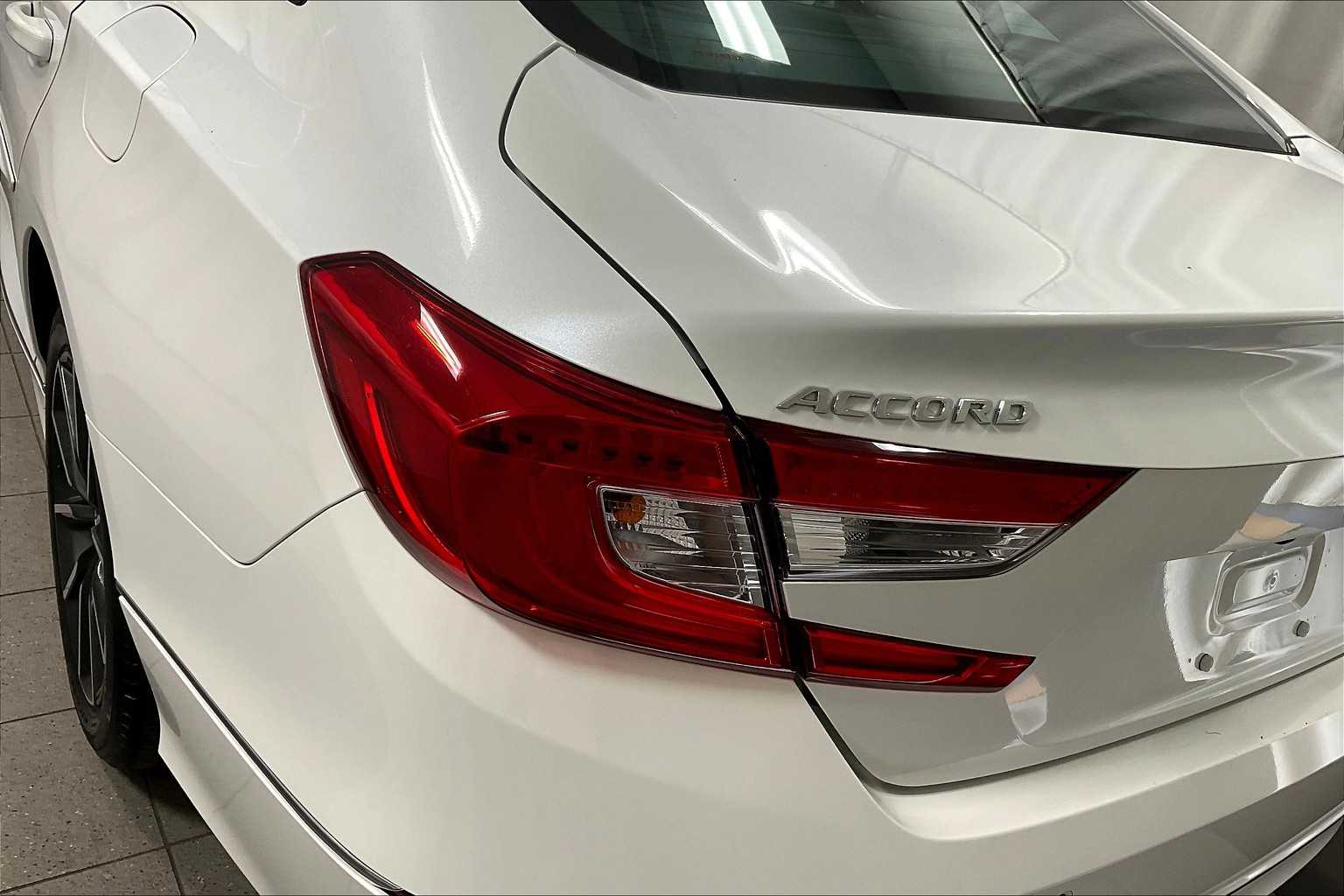 2021 Honda Accord EX-L - Photo 34