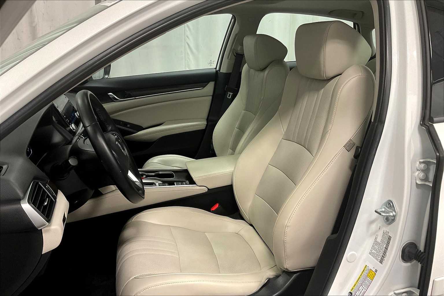 2021 Honda Accord EX-L - Photo 10
