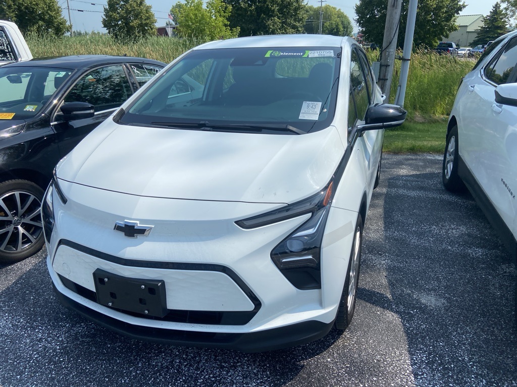 2023 Chevrolet Bolt EV 1LT - Photo 2
