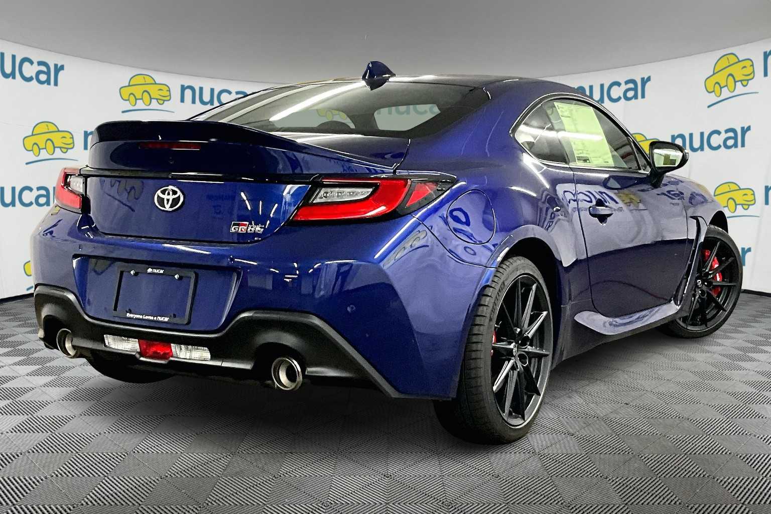 2025 Toyota GR86 Premium - Photo 7