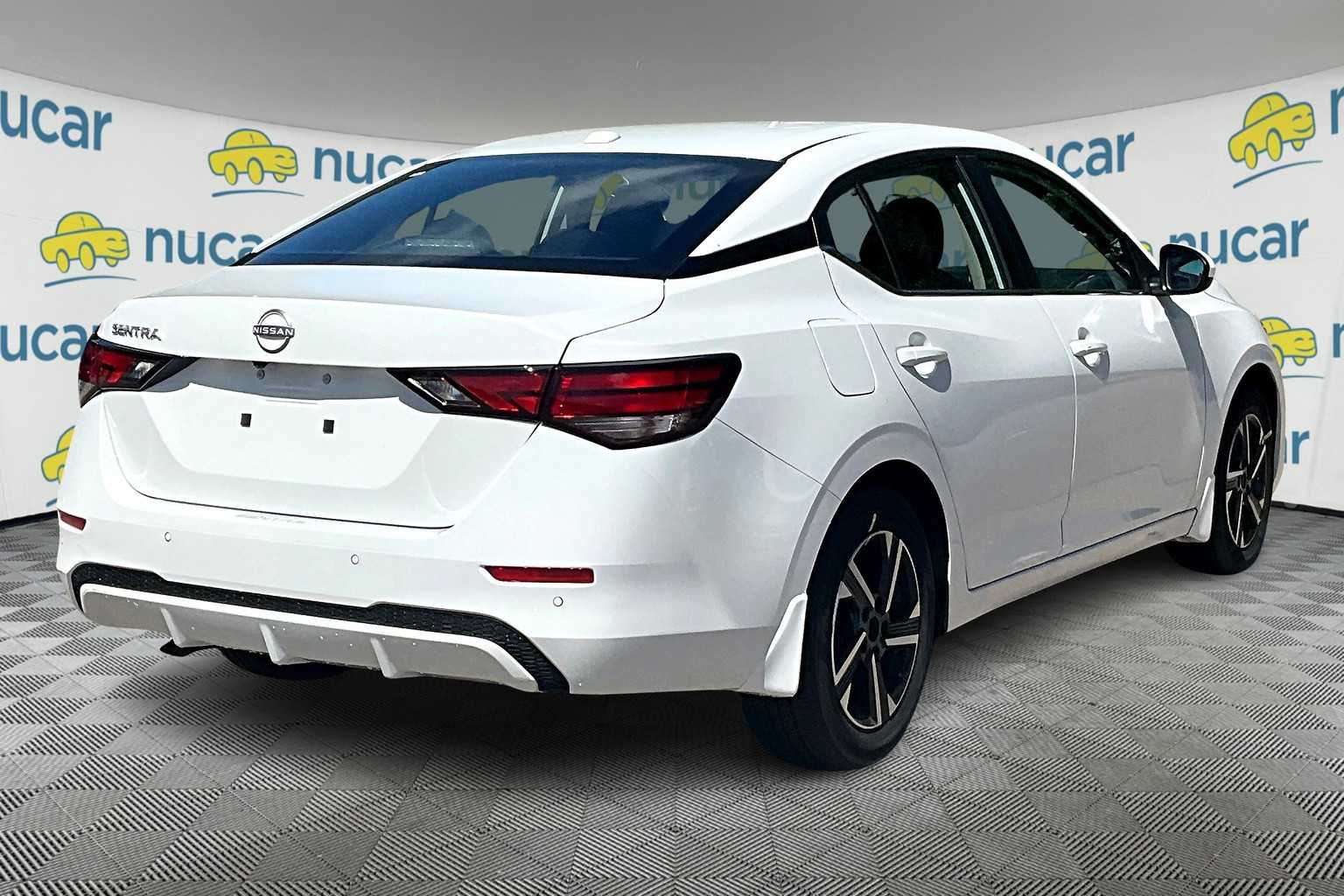 2025 Nissan Sentra SV - Photo 6